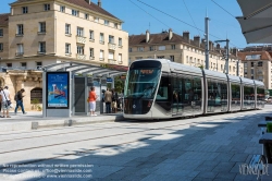 Viennaslide-05215939 Die Straßenbahn Caen (frz. Tramway de Caen) ist das Straßenbahnsystem der französischen Stadt Caen. Die Inbetriebnahme der ersten Linien erfolgte am 27. Juli 2019. Alle Linien nutzen in der Innenstadt von Caen einen gemeinsamen Streckenabschnitt.
