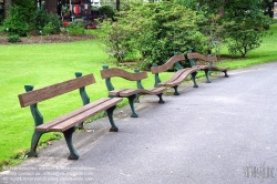 Viennaslide-05221318 Nantes, Jardin des Plantes, les Togobans von Claude Ponti