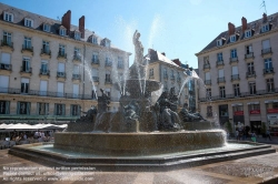 Viennaslide-05221402 Le Voyage à Nantes, Michel Blazy, Sortie de Fontaine (Ausbruch des Brunnens)