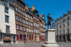 Viennaslide-05226119 Rennes, Rue du Champ-Jacques, Statue Leperdit