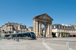 Viennaslide-05231750 Die Place Victiore (Siegesplatz) ist einer der wichtigsten Plätze der Stadt Bordeaux. Sehenswürdigkeiten sind das Tor von Aquitanien und der Obelisk des Siegesplatzes.