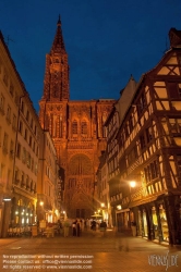 Viennaslide-05241030 Das Liebfrauenmünster zu Straßburg ist ein römisch-katholisches Gotteshaus und gehört zu den bedeutendsten Kathedralen der europäischen Architekturgeschichte sowie zu den größten Sandsteinbauten der Welt. Wie die Stadt Straßburg allgemein verbindet auch das Liebfrauen-Münster deutsche und französische Kultureinflüsse.