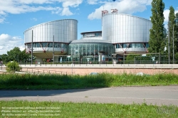 Viennaslide-05241586 Der Europäische Gerichtshof für Menschenrechte  ist ein auf Grundlage der Europäischen Menschenrechtskonvention (EMRK) eingerichteter Gerichtshof mit Sitz im französischen Straßburg. Architekt Sir Richard Rogers 1994
