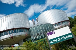 Viennaslide-05241595 Der Europäische Gerichtshof für Menschenrechte  ist ein auf Grundlage der Europäischen Menschenrechtskonvention (EMRK) eingerichteter Gerichtshof mit Sitz im französischen Straßburg. Architekt Sir Richard Rogers 1994
