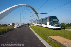 Viennaslide-05241799 Strasbourg, moderne Straßenbahn, Vauban-Brücke - Strasbourg, modern Tramway, Vauban Bridge