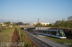 Viennaslide-05241813 Strasbourg, eine moderne Straßenbahn fährt Richtung Kehl in Deutschland - Strasbourg, a modern Tramway heads for Kehl in Germany