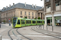 Viennaslide-05252852 Reims, moderne Straßenbahn, Design in Anlehnung an ein Champagnerglas - Reims, modern Tramway, Champagne Glass Design