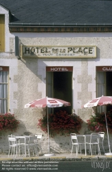 Viennaslide-05260126 Frankreich, Nibelle 1989, altes Hotel und Restaurant - France, Nibelle 1989, old Hotel and Restaurant