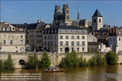 Viennaslide-05263189 Orleans, Stadtansicht mit Fluss Loire // Orleans, View with River Loire in the Foreground