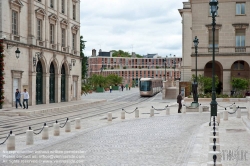 Viennaslide-05263728 Orleans, Tramway, 2012-07-10 °B Cathedrale (1)