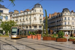 Viennaslide-05263854 Orleans, Tramway Line A, Place du Martroi 