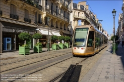 Viennaslide-05263884 Orleans, Tramway Line A, Rue de la Republique 