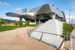 Viennaslide-05273111f Das Musée des Confluences ist ein Museum in Lyon, das globales Wissen mit Schwerpunkt Naturwissenschaften vermitteln will. Architektur: Coop Himmelblau