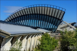 Viennaslide-05273974 Lyon, Flughafen Saint-Exupery, Flughafenbahnhof Satolas von Architekt Santiago Calatrava, Rhone Alpes, Frankreich // Lyon, Airport Lyon Saint-Exupery, Airport TGV Station Satolas by Architect Santiago Calatrava, Rhone Alpes, Frankreich