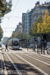 Viennaslide-05274204 Lyon, moderne Straßenbahn, Avenue Berthelot - Lyon, modern Tramway, Avenue Berthelot