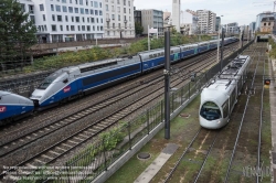 Viennaslide-05274409 Lyon, Tramway T4 Passage Hanna Arendt, TGV