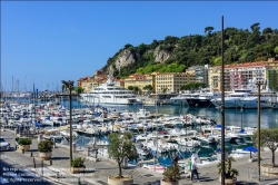 Viennaslide-05284405 Nizza, Hafen, Superyacht Mimtee im Hintergrund // Nice, Harbour, Super Yacht Mimtee at the background