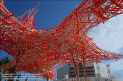 Viennaslide-05284801 Nizza, Musée d’Art Moderne et d’Art Contemporain, MAMAC, Installation Tribut an Alexander Calder von Arne Quinze // Nice, Musee d'art moderne et d'art contemporain de Nice, MAMAC, Installation Tribute to Alexander Calder by Arne Quinze