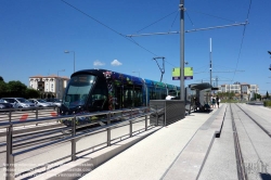 Viennaslide-05293037 Montpellier, moderne Tramway Linie 3, Fahrzeugdesign von Christian Lacroix - Montpellier, modern Tramway Line 3, Design by Christian Lacroix, Lattes Centre