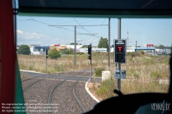 Viennaslide-05293052 Montpellier, moderne Tramway Linie 3, Fahrzeugdesign von Christian Lacroix - Montpellier, modern Tramway Line 3, Design by Christian Lacroix, Lattes, Boirargues, Hauts de la Hironde