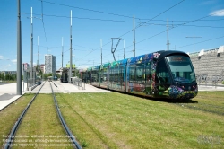 Viennaslide-05293057 Montpellier, moderne Tramway Linie 3, Fahrzeugdesign von Christian Lacroix - Montpellier, modern Tramway Line 3, Design by Christian Lacroix, Mosson