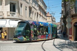 Viennaslide-05293073 Montpellier, moderne Tramway Linie 3, Fahrzeugdesign von Christian Lacroix - Montpellier, modern Tramway Line 3, Design by Christian Lacroix, Saint-Denis