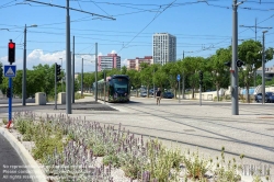 Viennaslide-05293082 Montpellier, moderne Tramway Linie 3, Fahrzeugdesign von Christian Lacroix - Montpellier, modern Tramway Line 3, Design by Christian Lacroix, Mosson