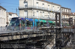 Viennaslide-05293093 Montpellier, moderne Tramway Linie 3, Fahrzeugdesign von Christian Lacroix - Montpellier, modern Tramway Line 3, Design by Christian Lacroix, Gare St Roch