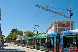 Viennaslide-05293100 Montpellier, moderne Tramway Linie 3, Fahrzeugdesign von Christian Lacroix - Montpellier, modern Tramway Line 3, Design by Christian Lacroix, Les Arceaux