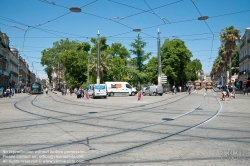 Viennaslide-05293141 Montpellier, moderne Tramway Linie 3, Fahrzeugdesign von Christian Lacroix - Montpellier, modern Tramway Line 3, Design by Christian Lacroix, Gare St Roch