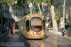 Viennaslide-05294010 Montpellier, moderne Tramway Linie 4, Fahrzeugdesign von Christian Lacroix - Montpellier, modern Tramway Line 4, Design by Christian Lacroix, Louis Blanc