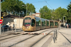 Viennaslide-05294016 Montpellier, moderne Tramway Linie 4, Fahrzeugdesign von Christian Lacroix - Montpellier, modern Tramway Line 4, Design by Christian Lacroix, Place Albert 1er