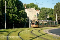 Viennaslide-05294017 Montpellier, moderne Tramway Linie 4, Fahrzeugdesign von Christian Lacroix - Montpellier, modern Tramway Line 4, Design by Christian Lacroix, Place Albert 1er