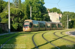 Viennaslide-05294018 Montpellier, moderne Tramway Linie 4, Fahrzeugdesign von Christian Lacroix - Montpellier, modern Tramway Line 4, Design by Christian Lacroix, Place Albert 1er