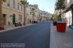 Viennaslide-05294025 Montpellier, moderne Tramway Linie 4, Fahrzeugdesign von Christian Lacroix - Montpellier, modern Tramway Line 4, Design by Christian Lacroix, Jeu de Paume