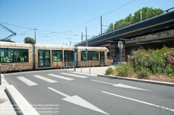 Viennaslide-05294056 Montpellier, moderne Tramway Linie 4, Fahrzeugdesign von Christian Lacroix - Montpellier, modern Tramway Line 4, Design by Christian Lacroix, Corum