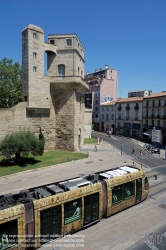 Viennaslide-05294080 Montpellier, moderne Tramway Linie 4, Fahrzeugdesign von Christian Lacroix - Montpellier, modern Tramway Line 4, Design by Christian Lacroix, Observatoire