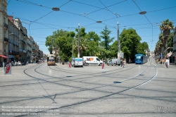 Viennaslide-05294106 Montpellier, moderne Tramway Linie 4, Fahrzeugdesign von Christian Lacroix - Montpellier, modern Tramway Line 4, Design by Christian Lacroix, Gare St Roch