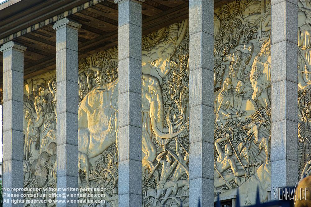 Viennaslide 05303832 jpg