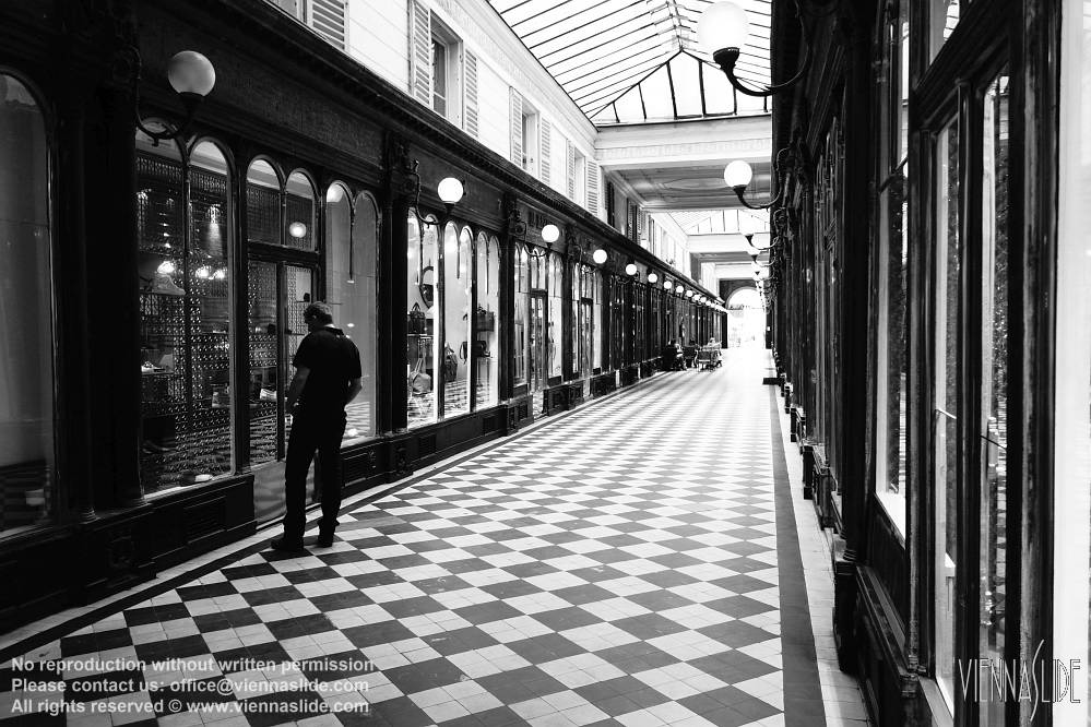 Viennaslide 05341128 jpg