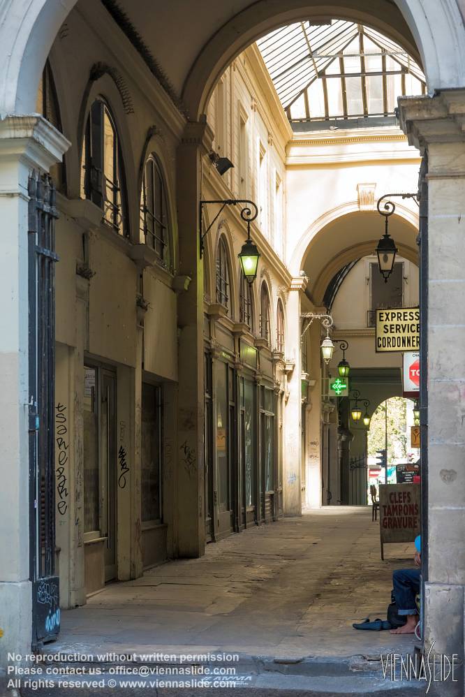 Viennaslide 05342604 jpg