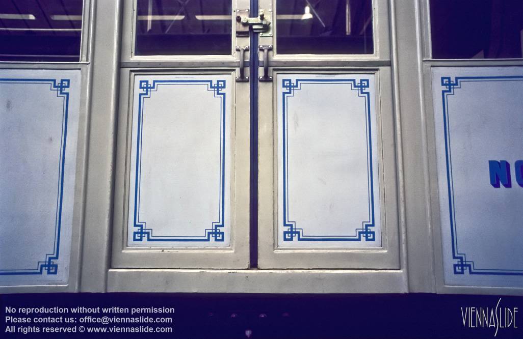 Viennaslide 05351811 jpg