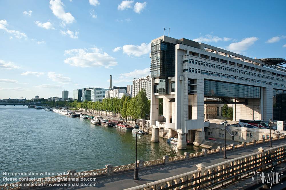 Viennaslide 05362022 jpg