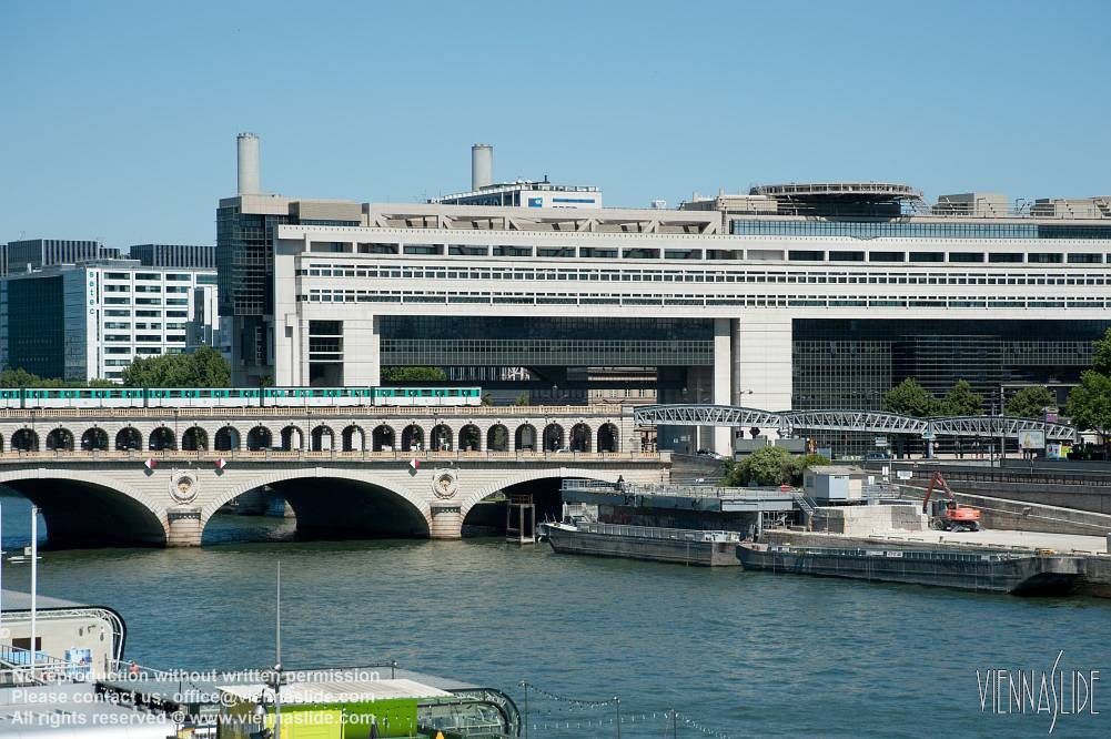 Viennaslide 05362024 jpg