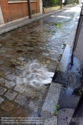 Viennaslide-05300117 Paris, Water flowing in the Street
