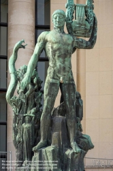Viennaslide-05301403 Paris, Palais Chaillot, Statue Apollon Musagete von Henri Bouchard
