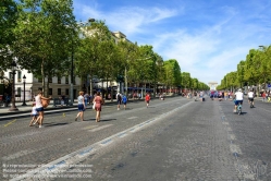 Viennaslide-05302205 Paris, Champs-Elysées, jeden ersten Sonntag des Monats ist die Straße für den Autoverkehr gesperrt
