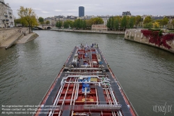 Viennaslide-05307162 Paris, Tankschiff auf der Seine - Paris, Oil Ship on Seine River
