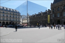 Viennaslide-05311030 Paris, Place du Palais Royal, verspiegelte Baucontainer // Paris, Place du Palais Royal, Construction Containers hidden behind a mirror