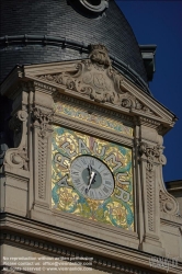 Viennaslide-05312023 Paris, Rue Reamur, Uhrturm // Paris, Rue Reamur, Clock Tower
